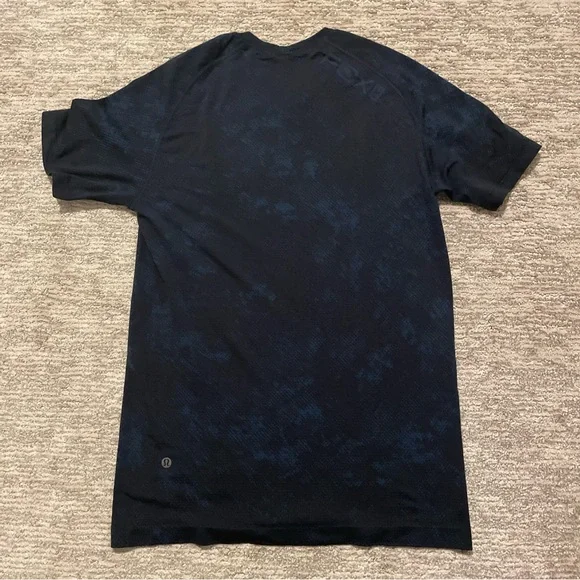 Lululemon Metal Vent Tech Shirt Mens XS Blue Movement Is Medicine Fox Collab - Picture 7 of 9